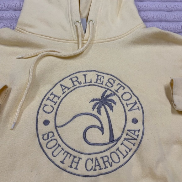 Women’s Charleston South Carolina Logo Hoodie - Picture 3 of 4